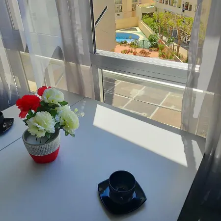Piscina, Bar, Wifi, Fire Stick Amazon, Playa, 5 Min Centro - Excepcional * Τορρεμολίνος