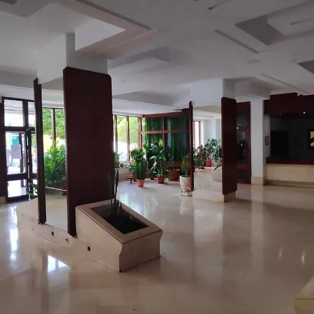 Apartment Piscina, Bar, Wifi, Fire Stick Amazon, Playa, 5 Min Centro - Excepcional
